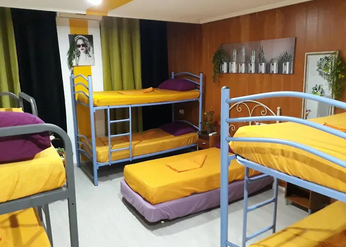 Mayor Хостел Аликанте