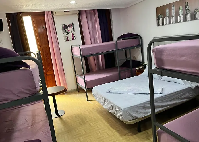 Mayor Hostel *